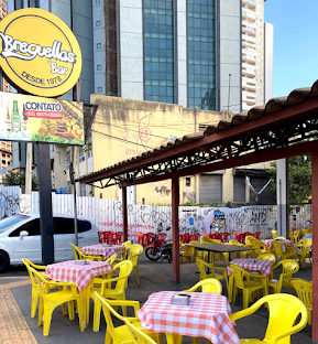 Breguella’s Bar