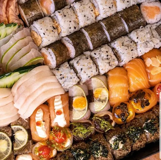 Izu Japanese Food – Jardim Goiás
