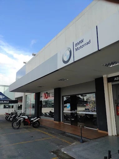 Saga BMW