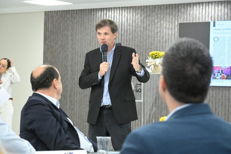 Pacto Goiás pela Inovação lança primeira revista e reforça integração do ecossistema de inovação do Estado