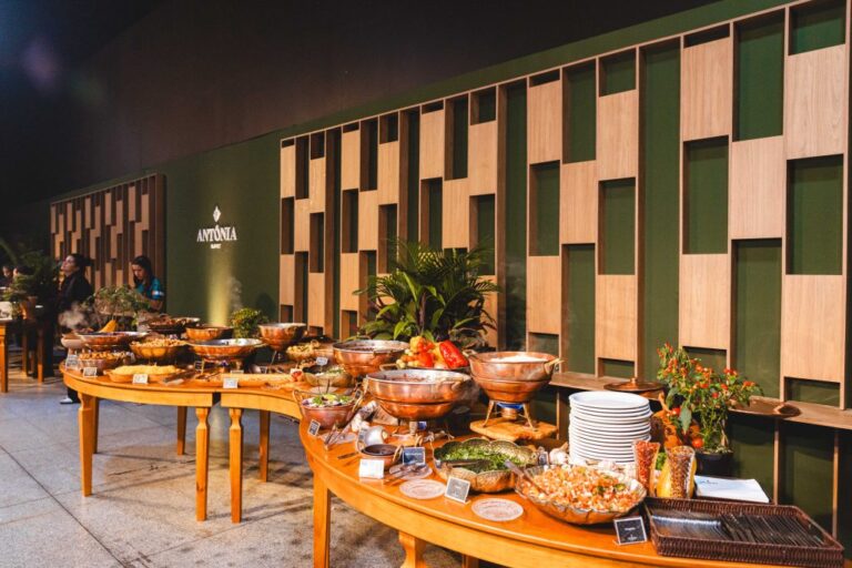 Antônia Buffet