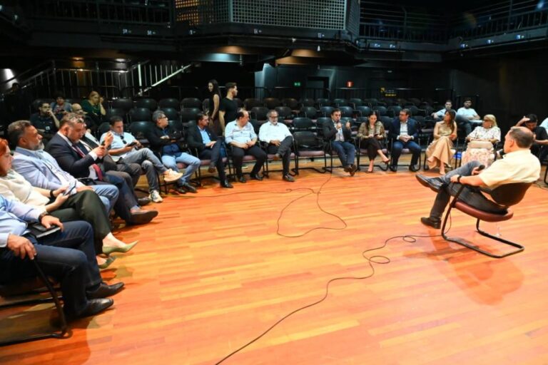 Fecomércio-GO participa de apresentação do projeto Fachada Limpa para revitalização do Centro de Goiânia