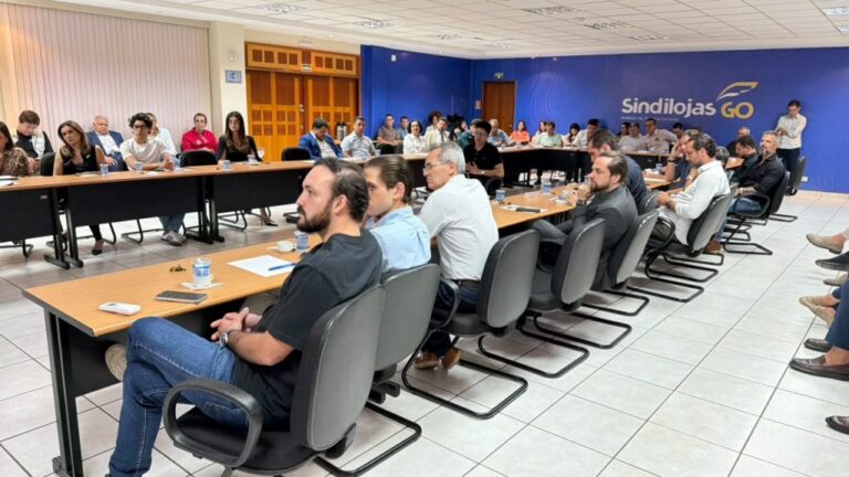 Encontro empresarial debate impactos do Legislativo sobre o varejo em Goiás