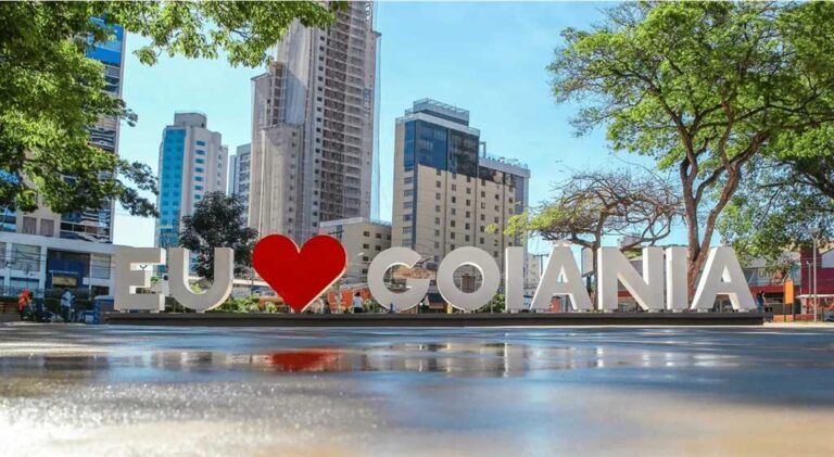 City Tour Comemorativo / Aniversário de Goiânia. 93 anos: do Colonialismo a Modernidade.